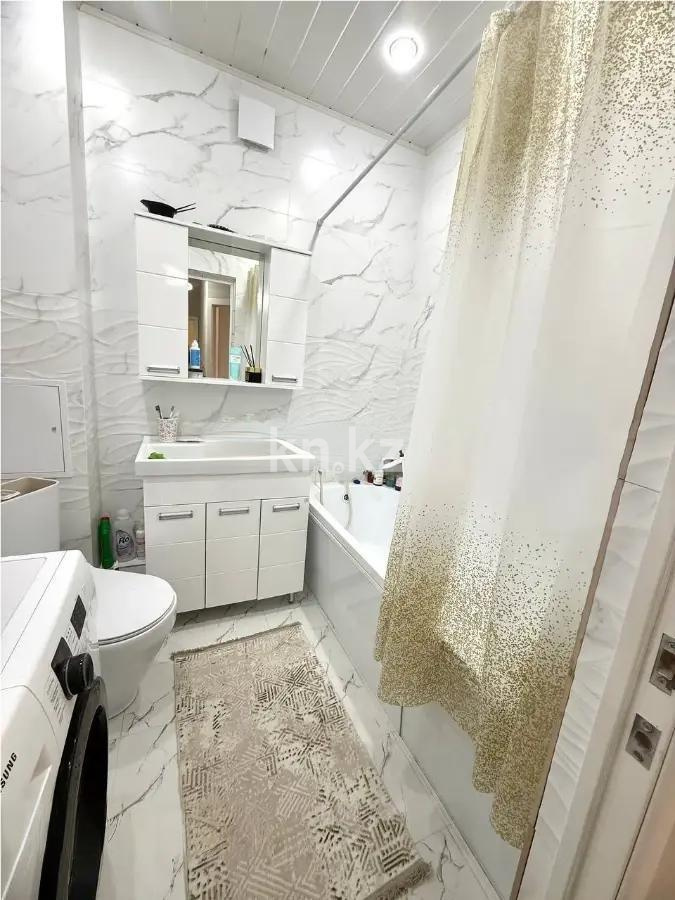 Продажа 2-комнатной квартиры, 63 м², ул. Байтурсынова, дом  39/2 в Астане - фото 4