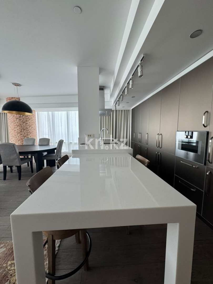 Продажа 4-комнатной квартиры, 185 м² - Продажа  четырехкомнатных квартир в новостройках Алматы фото 28 из 30
