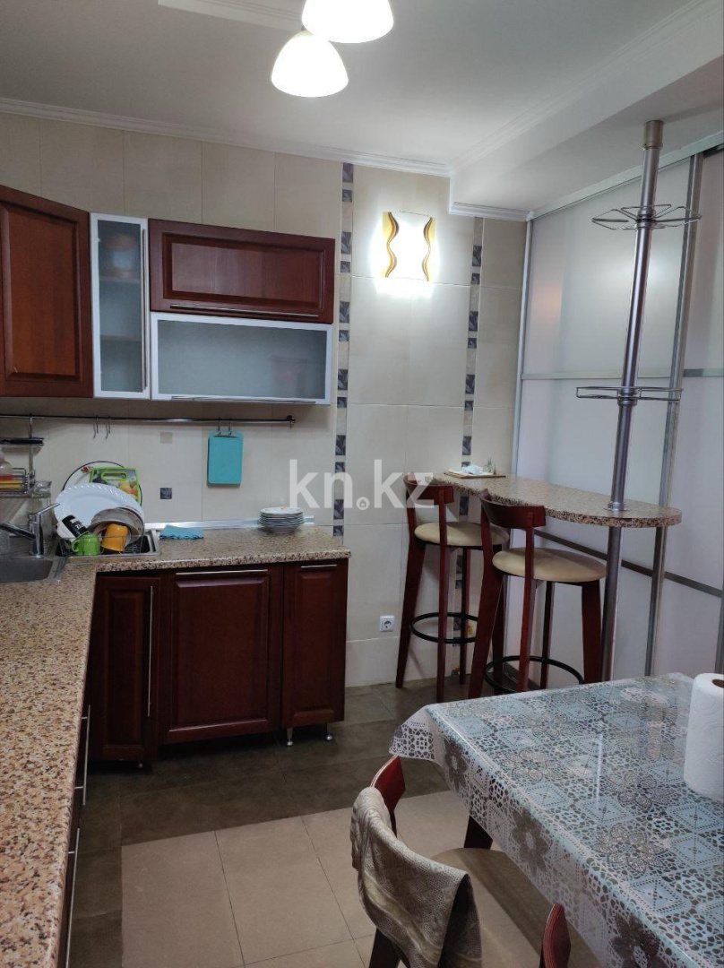 Аренда 3-комнатной квартиры, 175 м² - Аренда трехкомнатных квартир помесячно в Казахстане фото 11 из 21