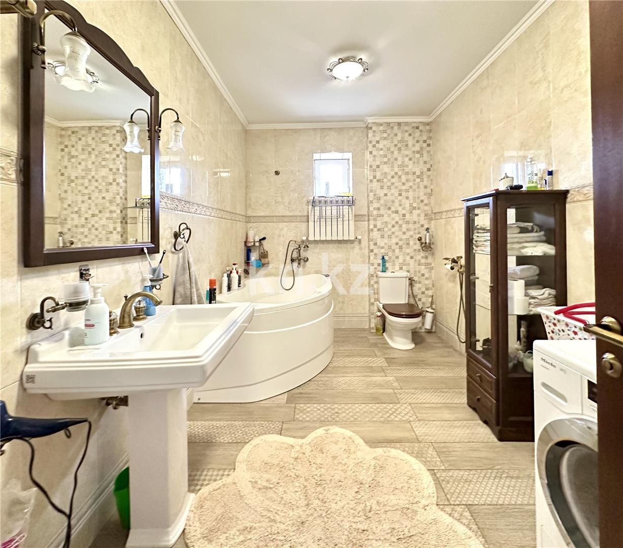 Продажа 6-комнатного дома, 400.7 м² - Продажа домов, коттеджей в Караганде фото 11 из 52