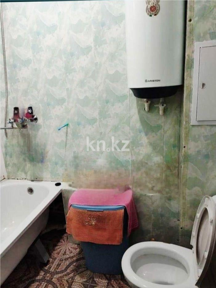 Продажа 3-комнатной квартиры, 47 м², 7-й мкр. - Продажа квартир в Темиртау фото 7 из 10