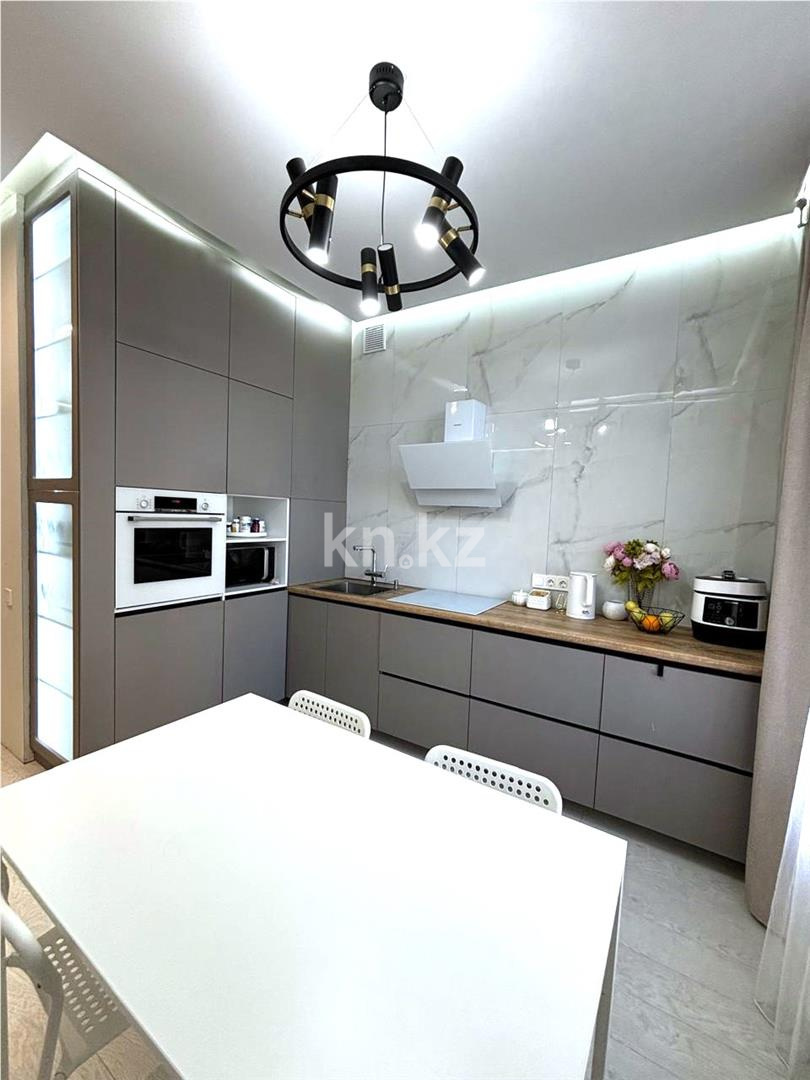 Продажа 3-комнатной квартиры, 74 м², ул. Дюсембекова в Караганде - фото 5