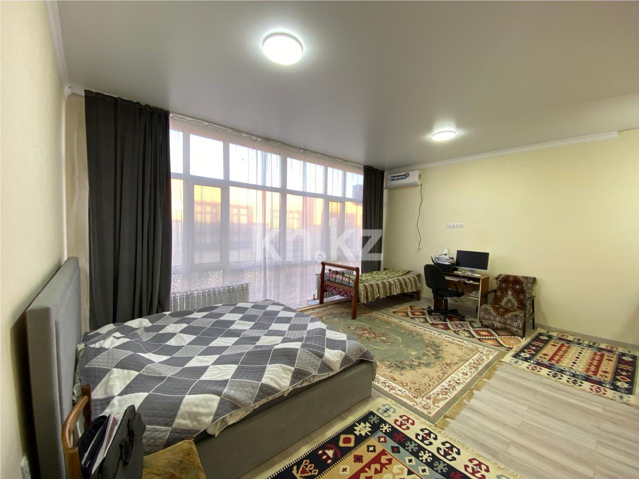 Продажа 2-комнатной квартиры, 60 м² - Продажа двухкомнатных квартир на Юго-Востоке Караганды фото 1 из 17