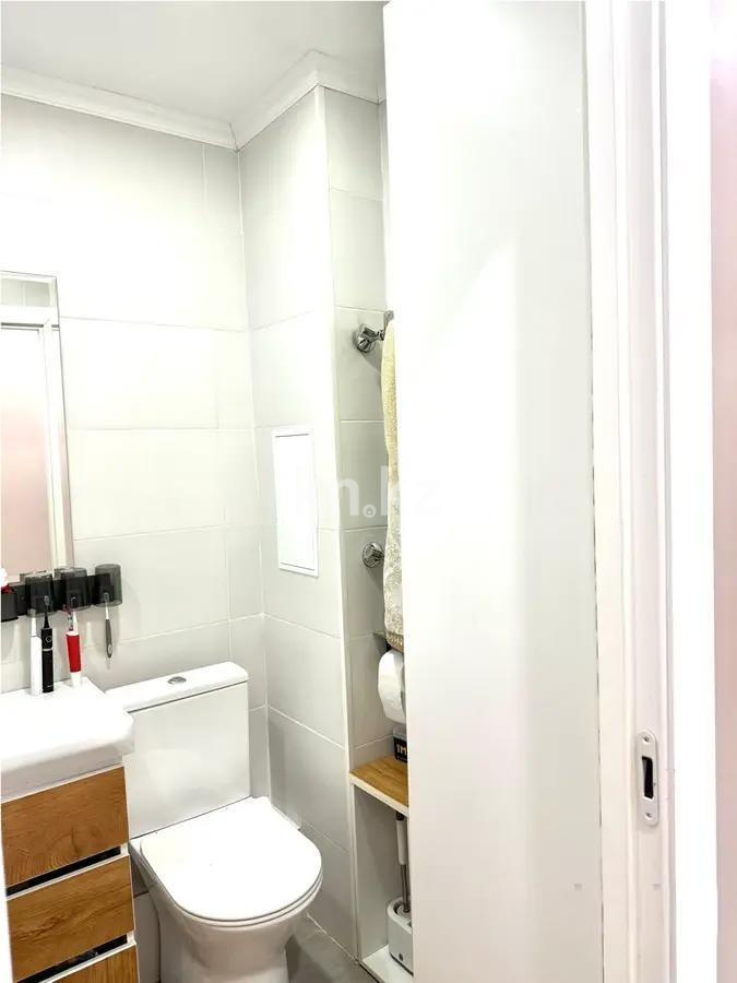 Продажа 3-комнатной квартиры, 60 м², ул. Радостовца, дом  39 - Продажа квартир в Алматы фото 7 из 9