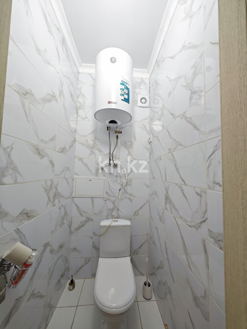 Продажа 3-комнатной квартиры, 77 м², пр. Шахтеров, дом  52б в Караганде - фото 14