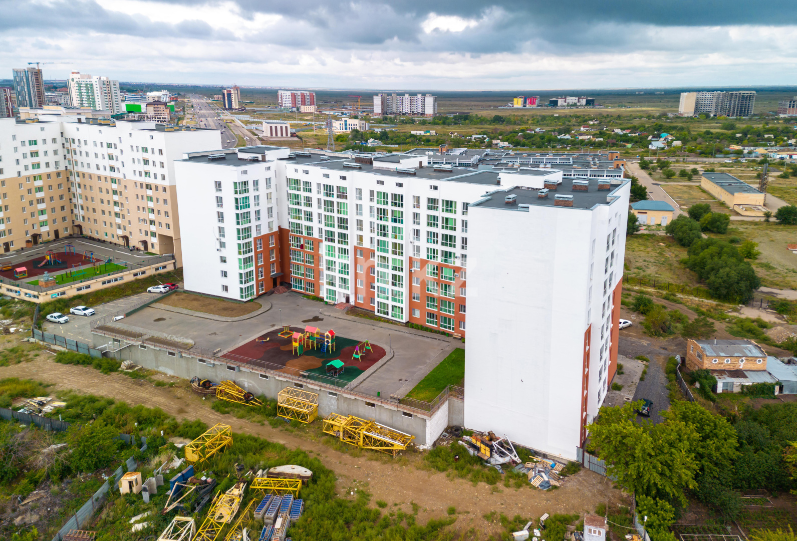 Продажа 2-комнатной квартиры, 61 м², ул. Кургальжинское шоссе, дом  20/2 в Астане - фото 7