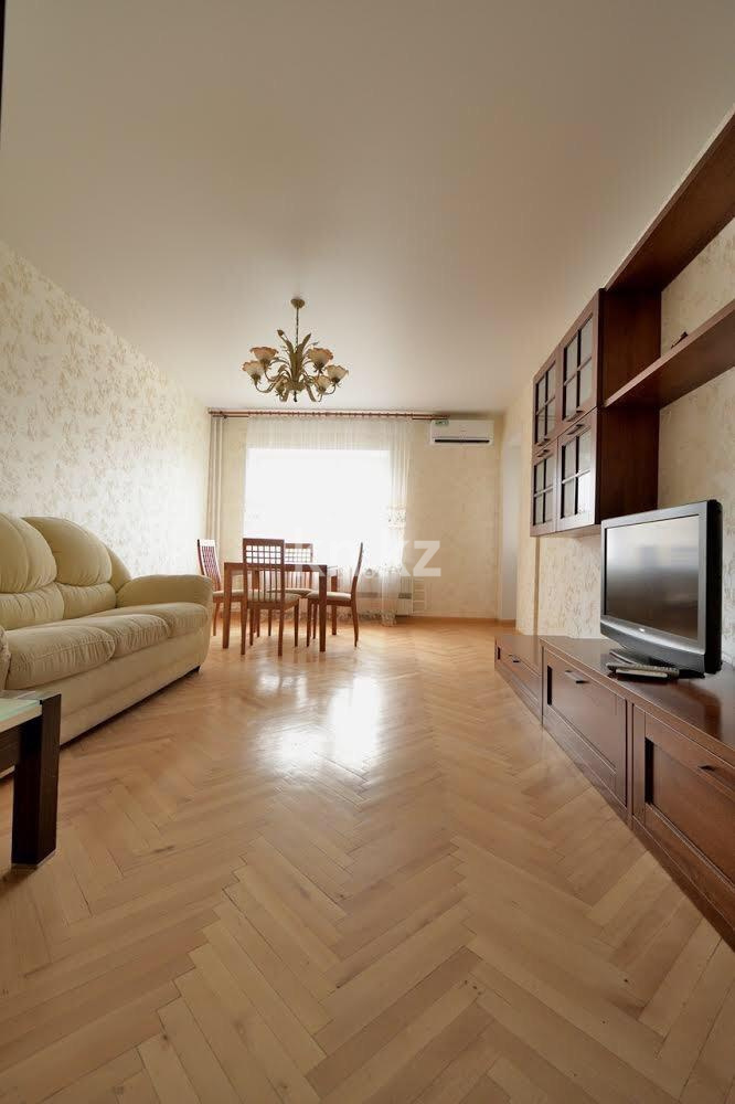 Аренда 1-комнатной квартиры, 34 м², ул. Сатпаева, дом  24 - Аренда квартир помесячно в Астане фото 1 из 3