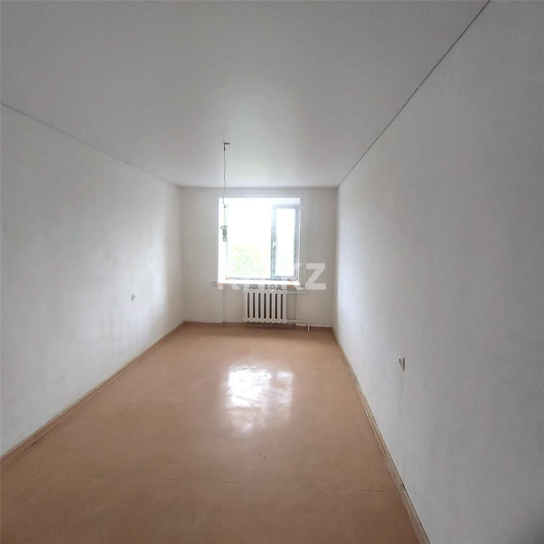 Продажа 3-комнатной квартиры, 60 м², пр. Назарбаева в Караганде - фото 3
