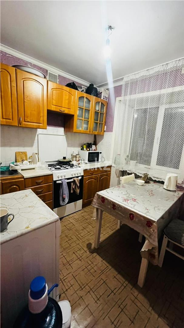 Продажа 2-комнатной квартиры, 44 м², 12 мкр. - Продажа квартир в Караганде с фото фото 8 из 14