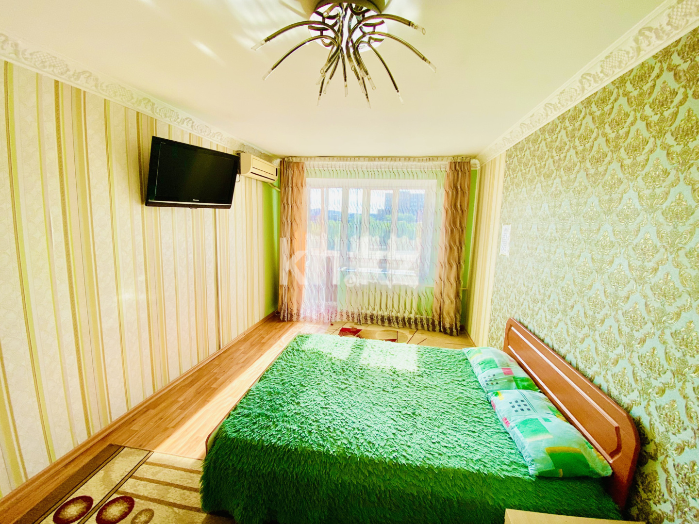 Аренда 1-комнатной квартиры посуточно, 30 м², Абая, дом  5 - Аренда жилой и коммерческой недвижимости в Усть-Каменогорске фото 5 из 8