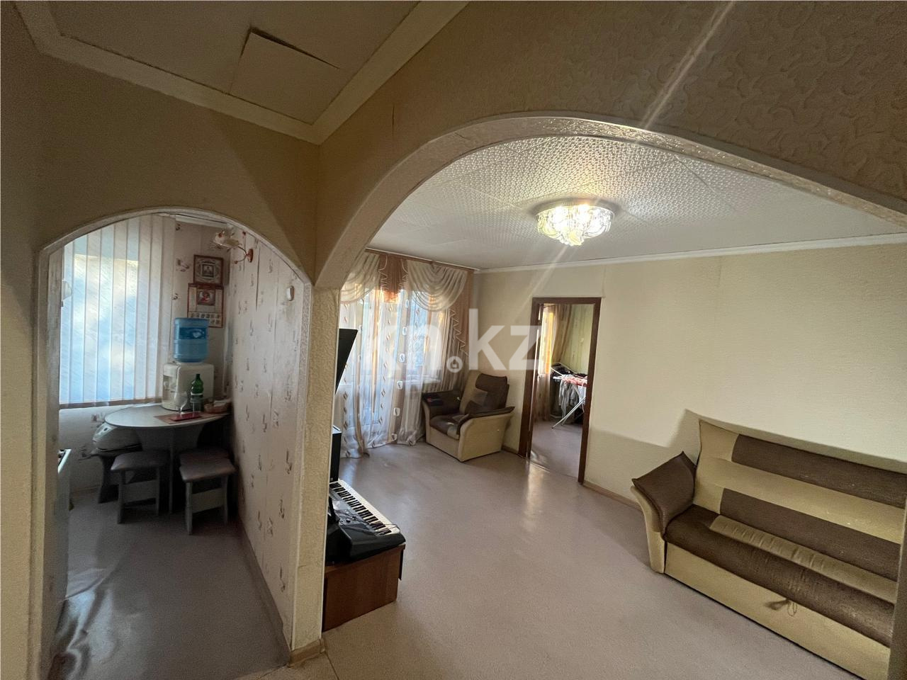 Продажа 2-комнатной квартиры, 44 м² - Продажа квартир в панельном доме в Казахстане - страница 2 фото 1 из 6