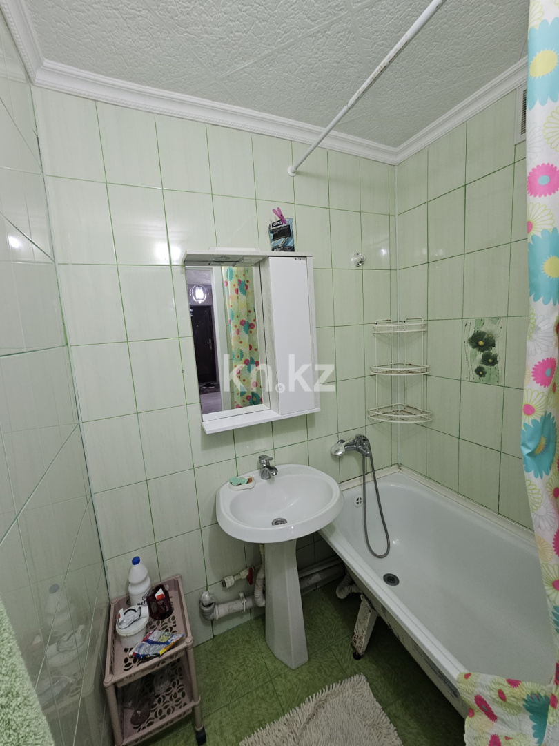 Продажа 3-комнатной квартиры, 61.2 м² - Продажа трехкомнатных квартир в Караганде - страница 2 фото 12 из 16