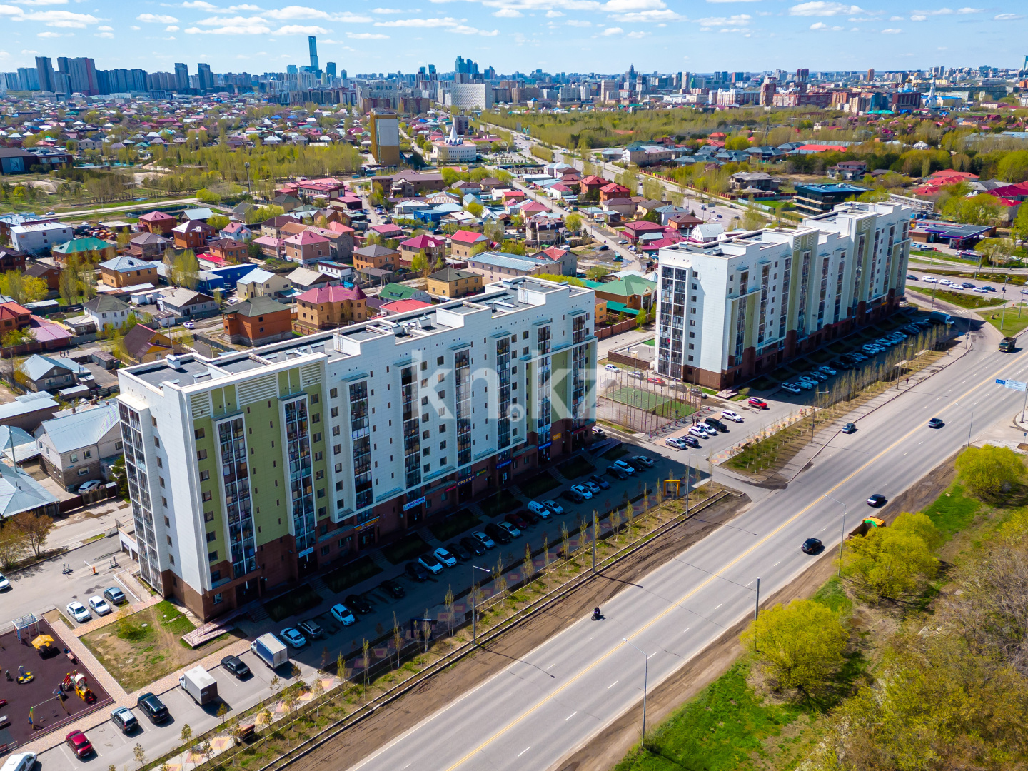 Продажа 2-комнатной квартиры, 52 м², пр. Абылай хана, дом  52 в Астане - фото 8