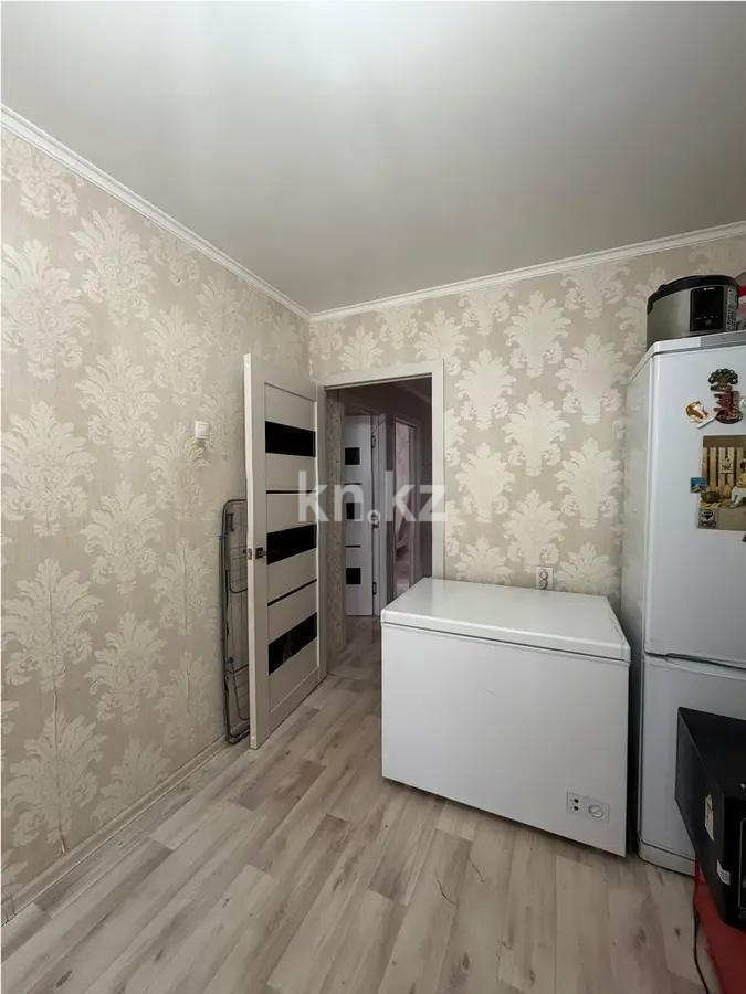 Продажа 3-комнатной квартиры, 63 м², пр. Строителей, дом  18 - Продажа квартир в Караганде фото 2 из 7