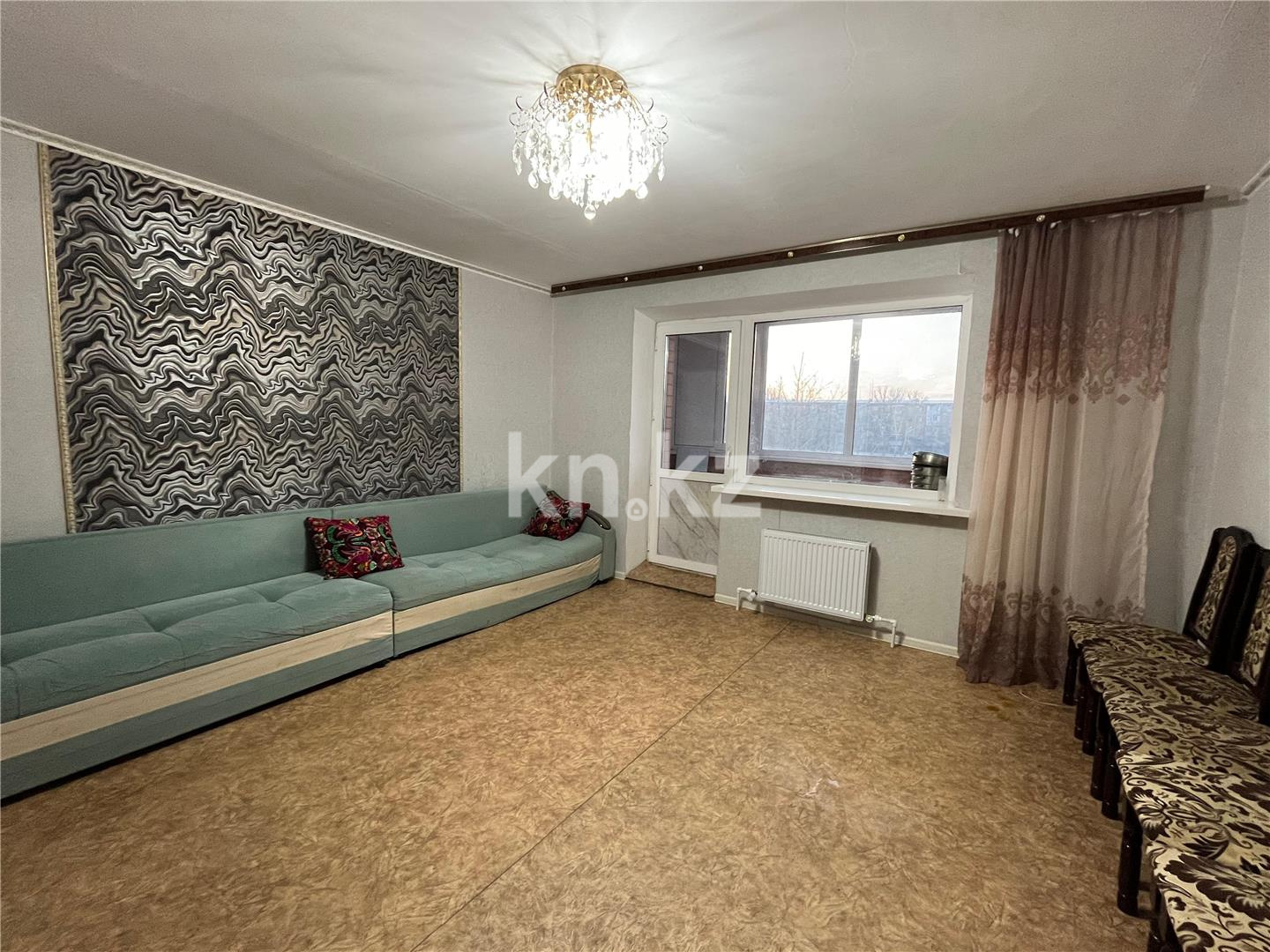 Продажа 4-комнатной квартиры, 75 м², мкр-н 14 - Продажа  четырехкомнатных квартир в Караганде фото 3 из 21