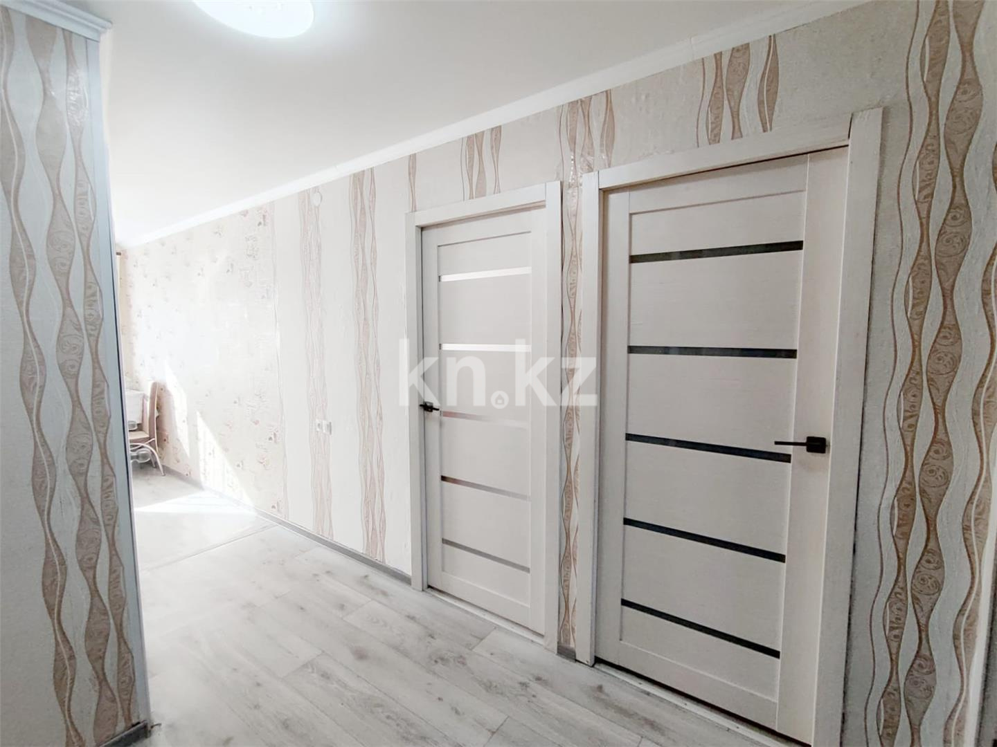 Продажа 3-комнатной квартиры, 61 м², мкр-н 14 - Продажа квартир в Караганде фото 15 из 21