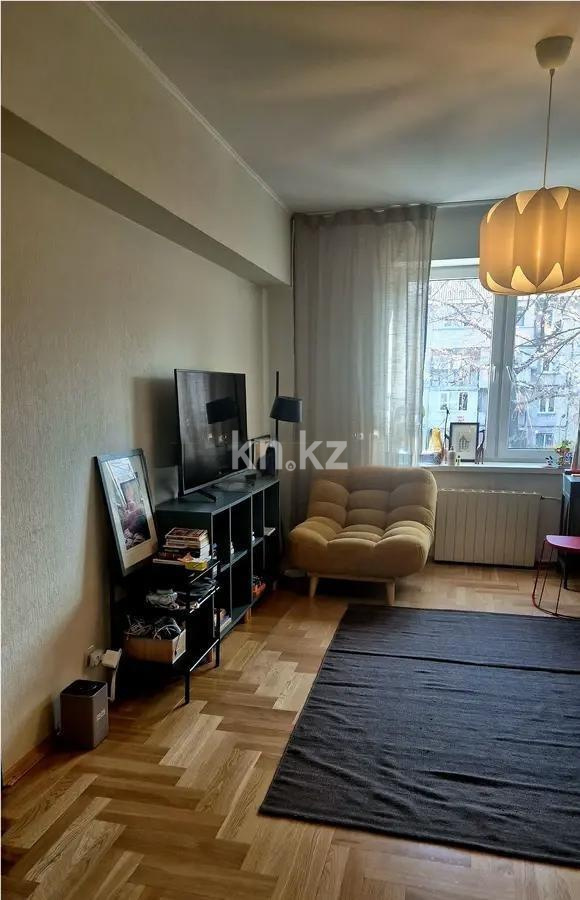 Продажа 3-комнатной квартиры, 73 м², ул. 24 Июня, дом  30 в Алматы