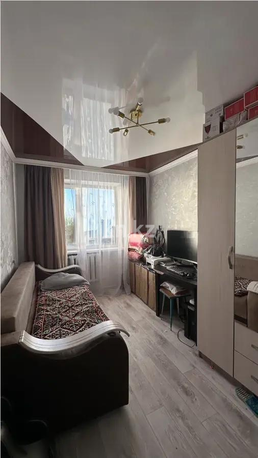Продажа 3-комнатной квартиры, 64 м², 2 кв-л, дом  30 - Продажа квартир в Караганде фото 2 из 6
