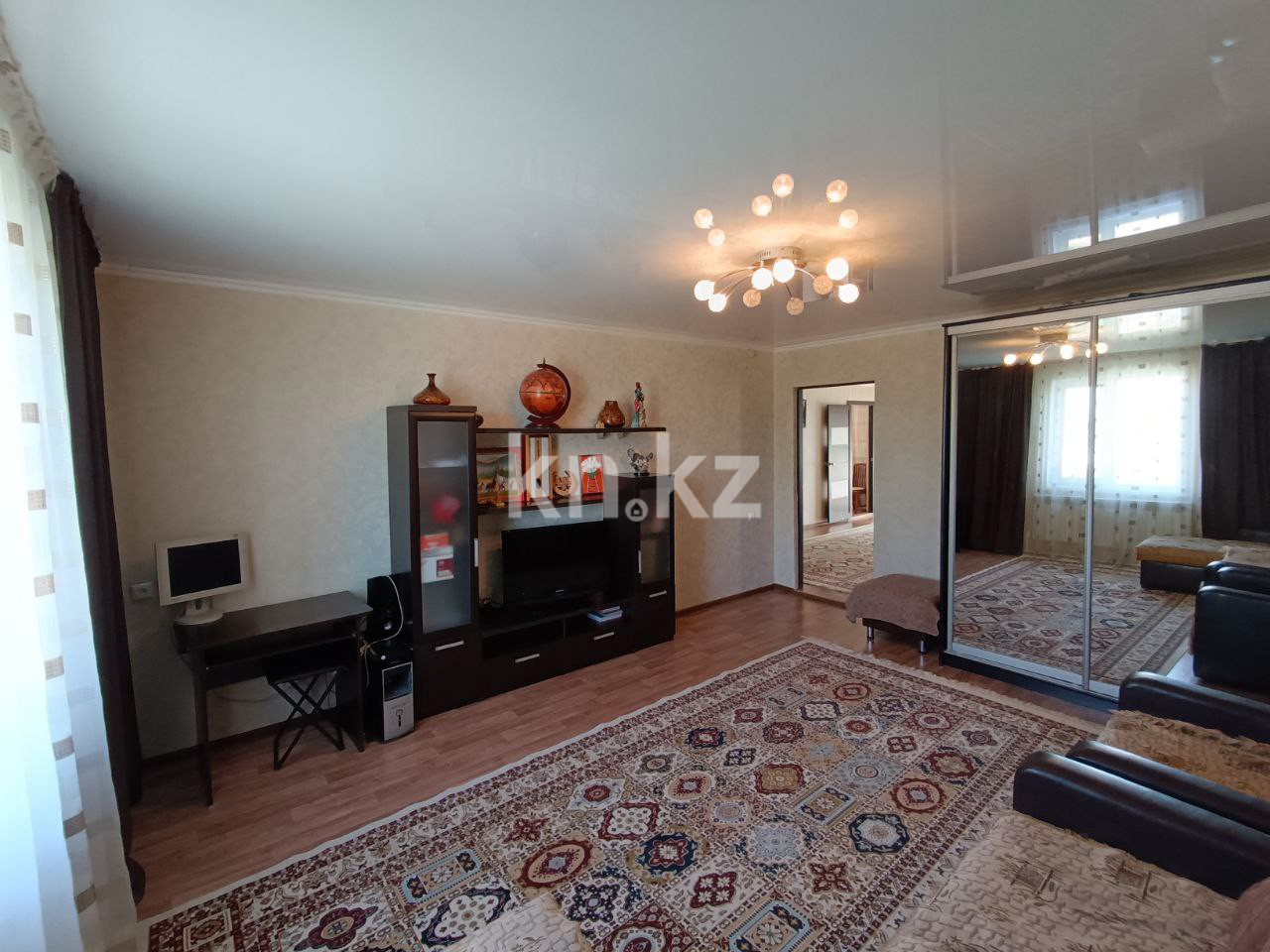 Продажа 5-комнатного дома, 213 м², 68-й квартал - Продажа квартир в Костанае фото 15 из 34