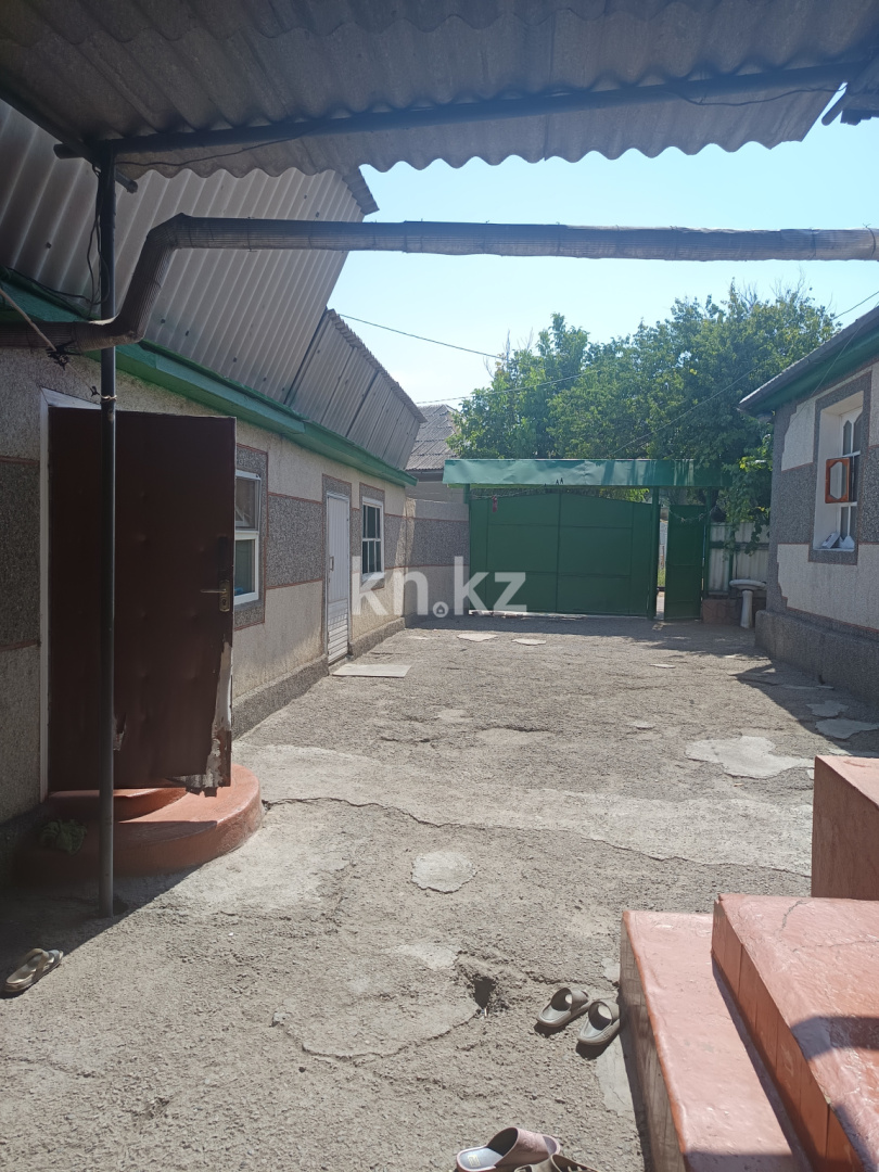 Продажа 4-комнатного дома, 80 м², 1 пер Раимбек батыра, дом  20 - Продажа квартир в Таразе фото 1 из 7