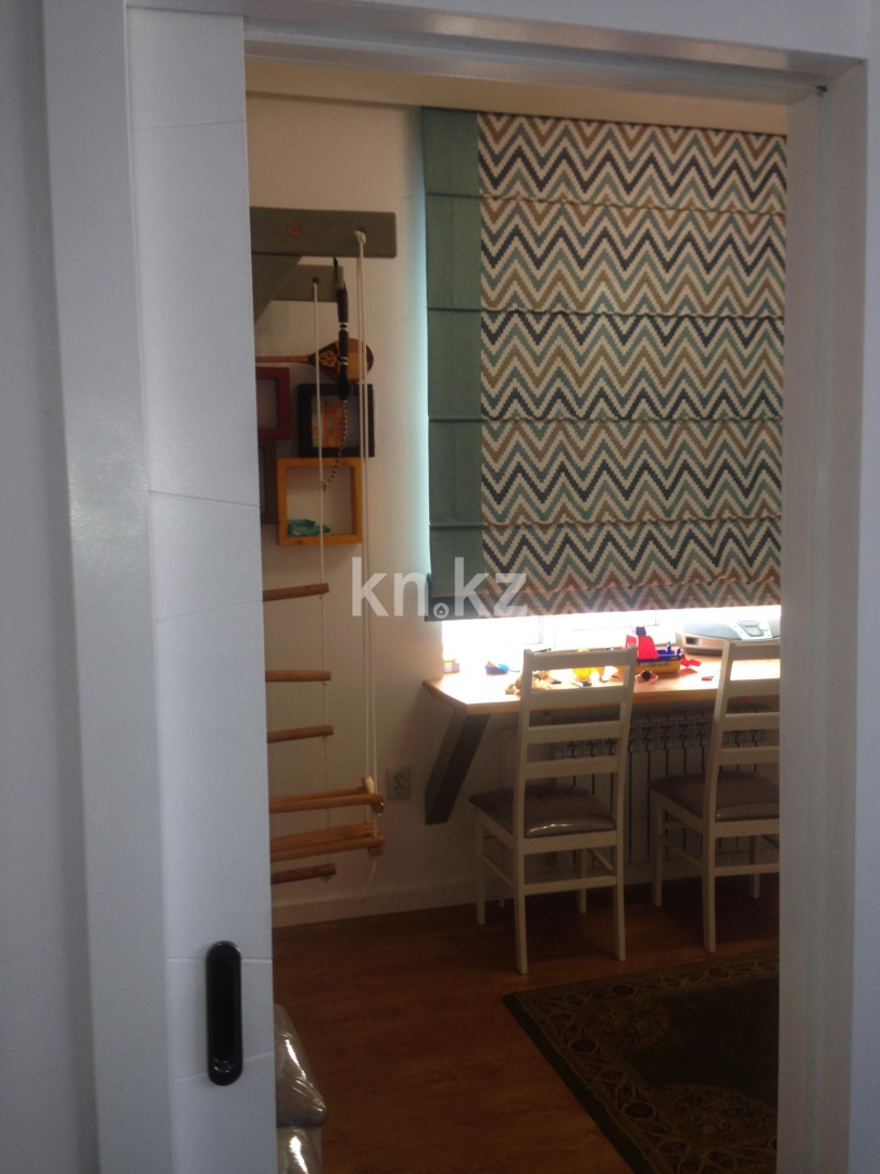 Продажа 3-комнатной квартиры, 56 м², ул. Таттимбета, дом  5б - Продажа квартир в Караганде фото 2 из 16