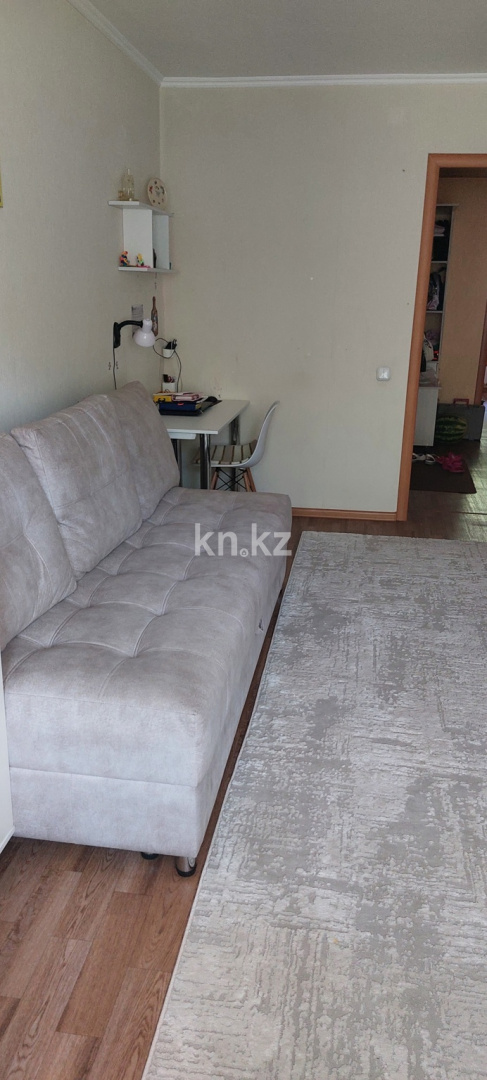 Продажа 3-комнатной квартиры, 59.2 м² - Продажа квартир в районе Михайловка в Караганде фото 3 из 22