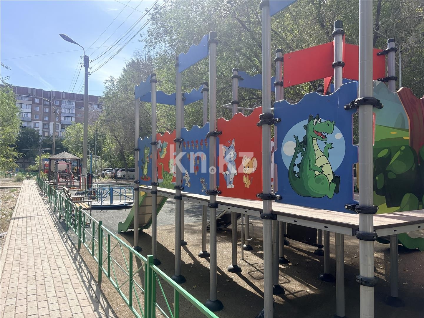 Продажа 4-комнатной квартиры, 77 м² в Караганде - фото 28