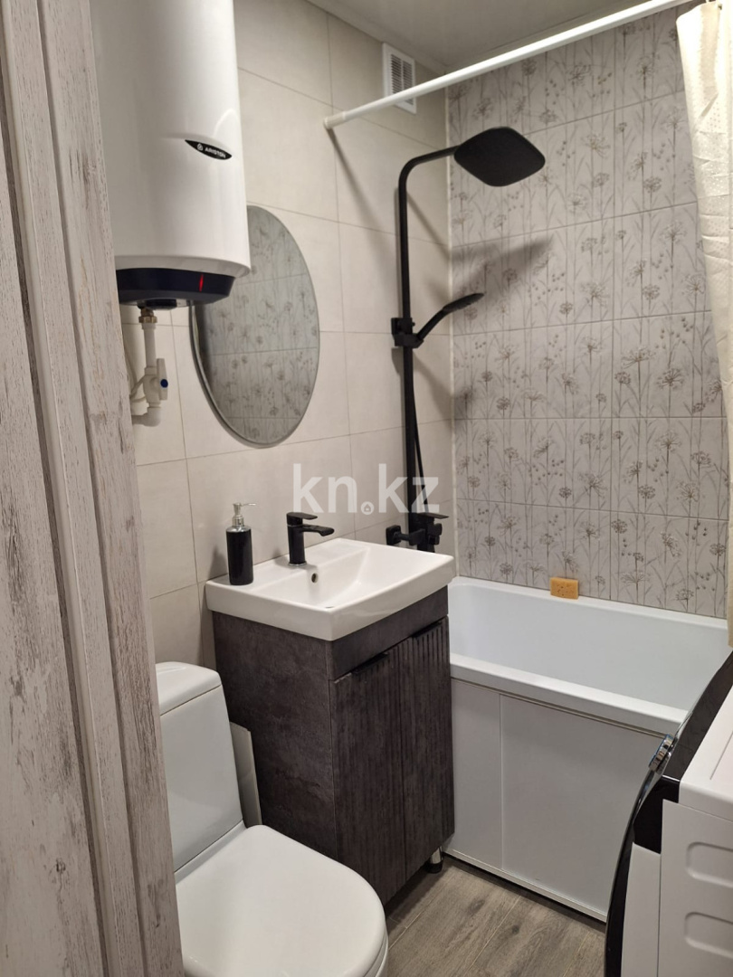 Продажа 2-комнатной квартиры, 43 м², пр. Назарбаева, дом  19а в Караганде - фото 13