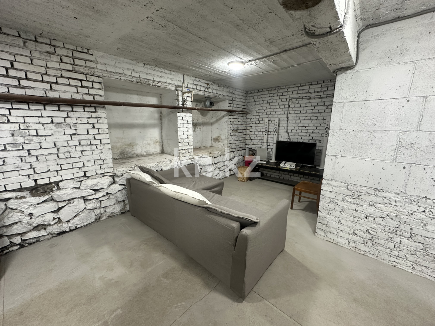 Продажа 2-комнатной квартиры, 44 м² - Продажа двухкомнатных квартир в Караганде - страница 2 фото 17 из 19