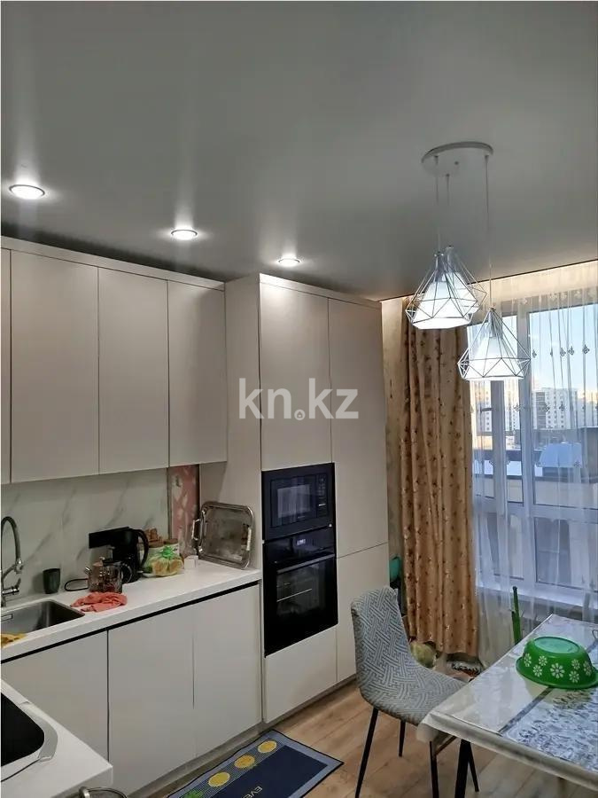 Продажа 2-комнатной квартиры, 65 м², ул. Жургенова, дом  19 в Астане - фото 3