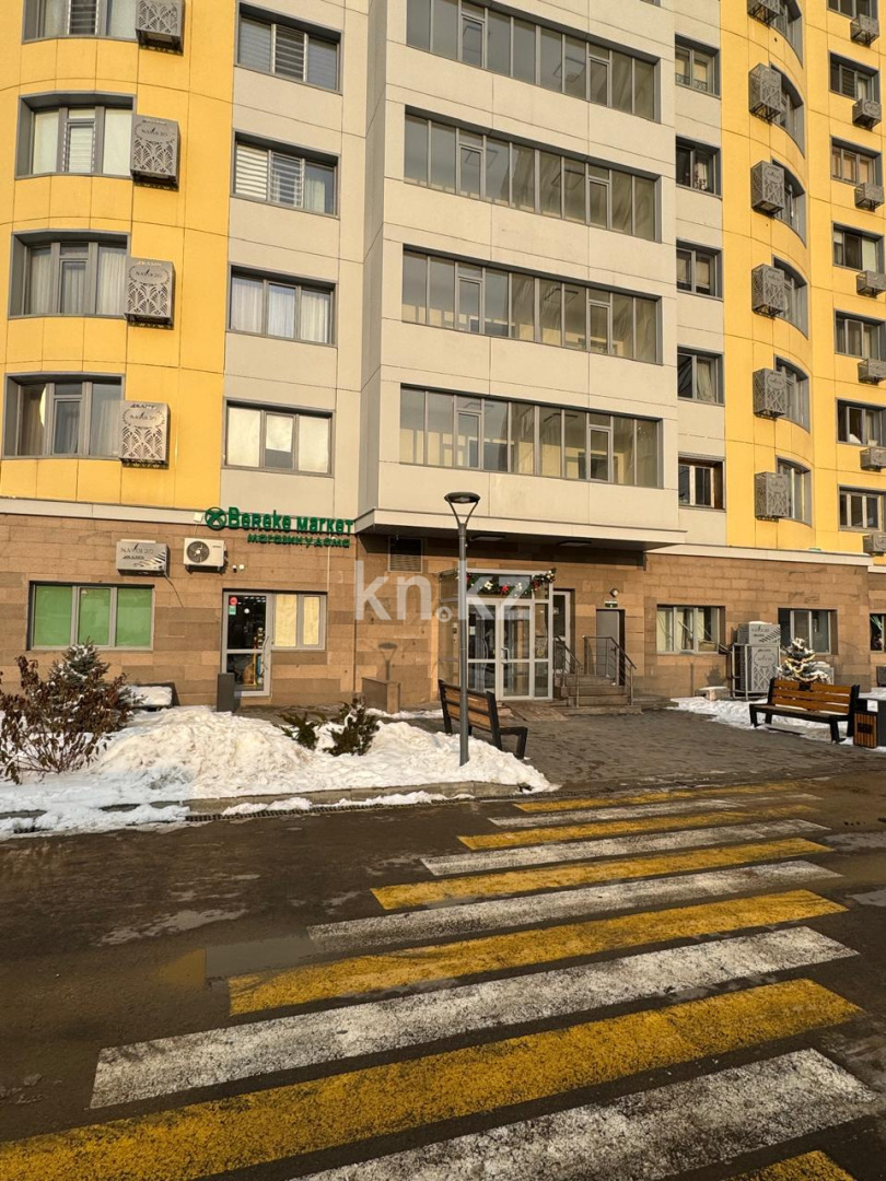 Продажа 3-комнатной квартиры, 70.2 м² в Алматы - фото 35