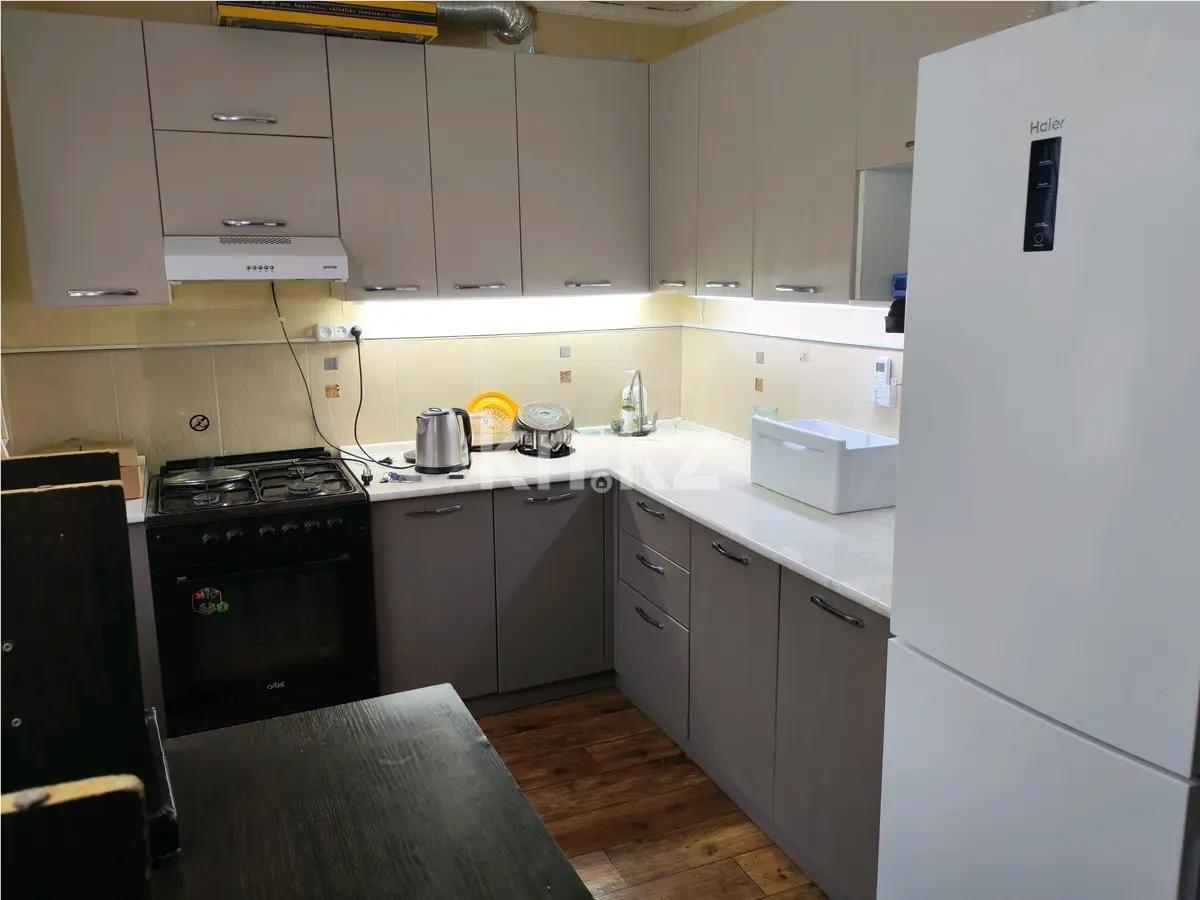 Продажа 2-комнатной квартиры, 46 м², ул. Карла Маркса, дом  46 в Шахтинске - фото 3