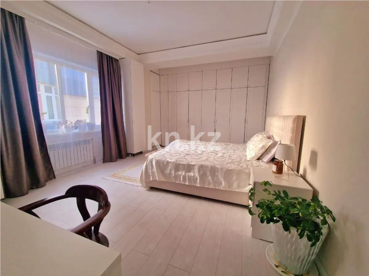 Продажа 3-комнатной квартиры, 140 м², пр. Кабанбай батыра, дом  6/3 в Астане - фото 2