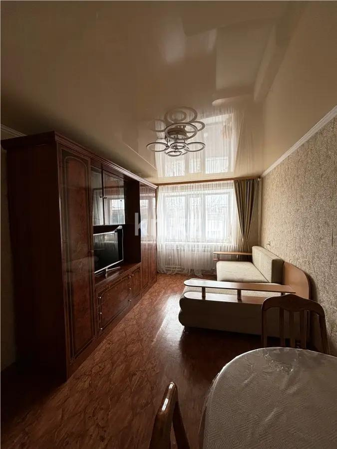 Продажа 3-комнатной квартиры, 62 м², мкр-н 22, дом  22 - Продажа  трехкомнатных квартир в Караганде фото 1 из 4