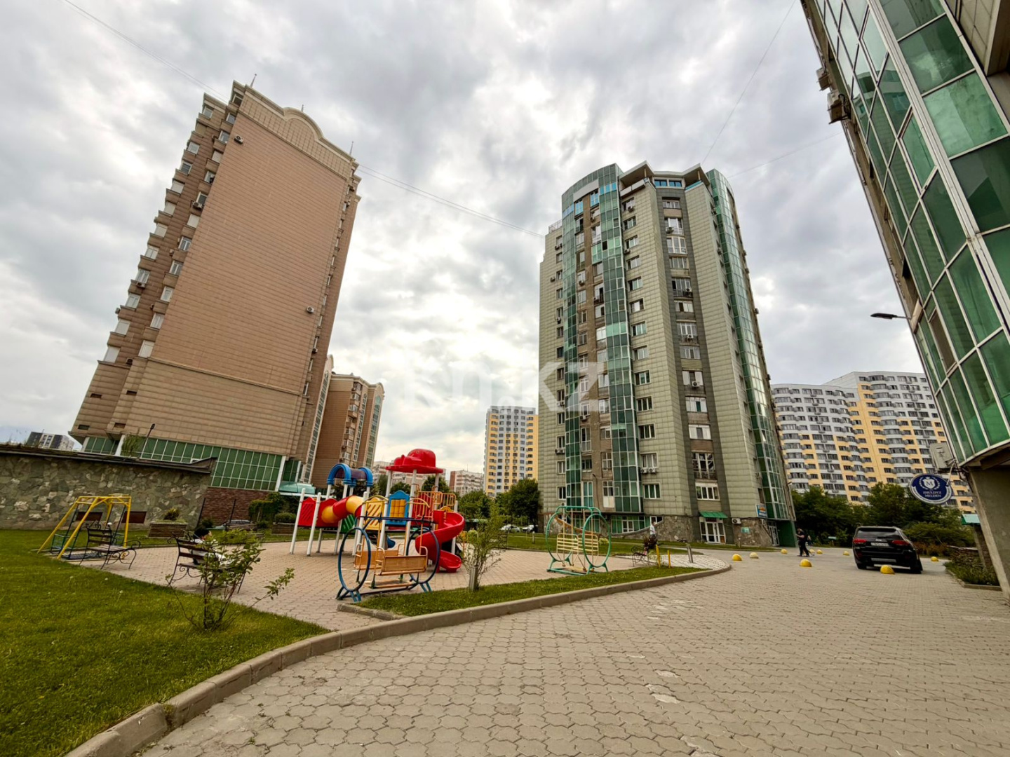 Продажа 4-комнатной квартиры, 138.6 м² - Продажа четырехкомнатных квартир в Алматы фото 26 из 31