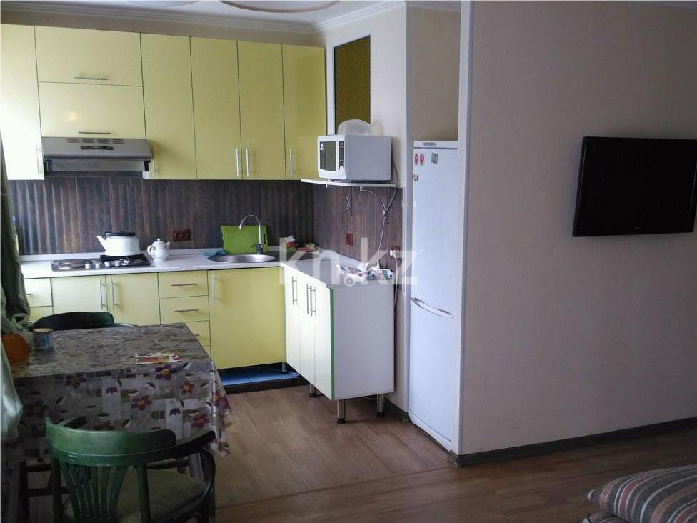 Продажа 3-комнатной квартиры, 55 м², пр. Бухар-жырау в Караганде - фото 4