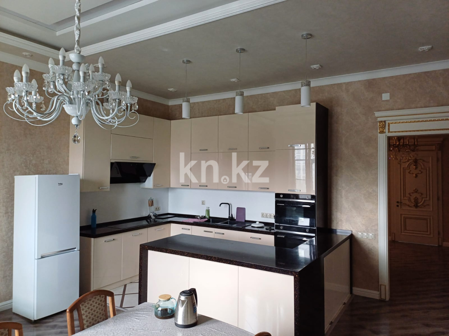 Продажа 5-комнатной квартиры, 270 м², ул. Бокейхана, дом  14 - Продажа  пятикомнатных квартир в новостройках Астаны фото 7 из 25