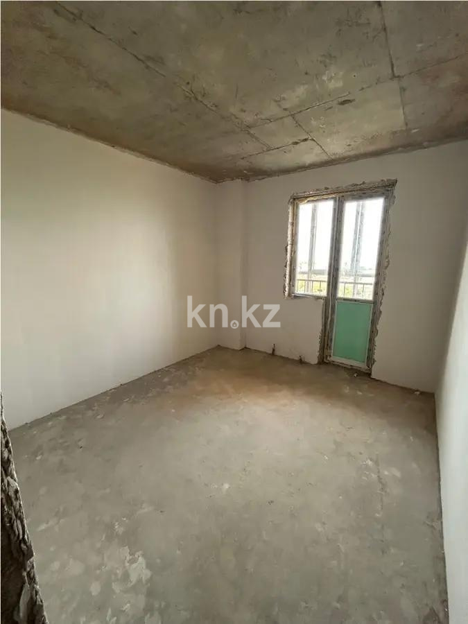 Продажа 1-комнатной квартиры, 42.5 м², ул. Е-128, дом  5 стр в Астане