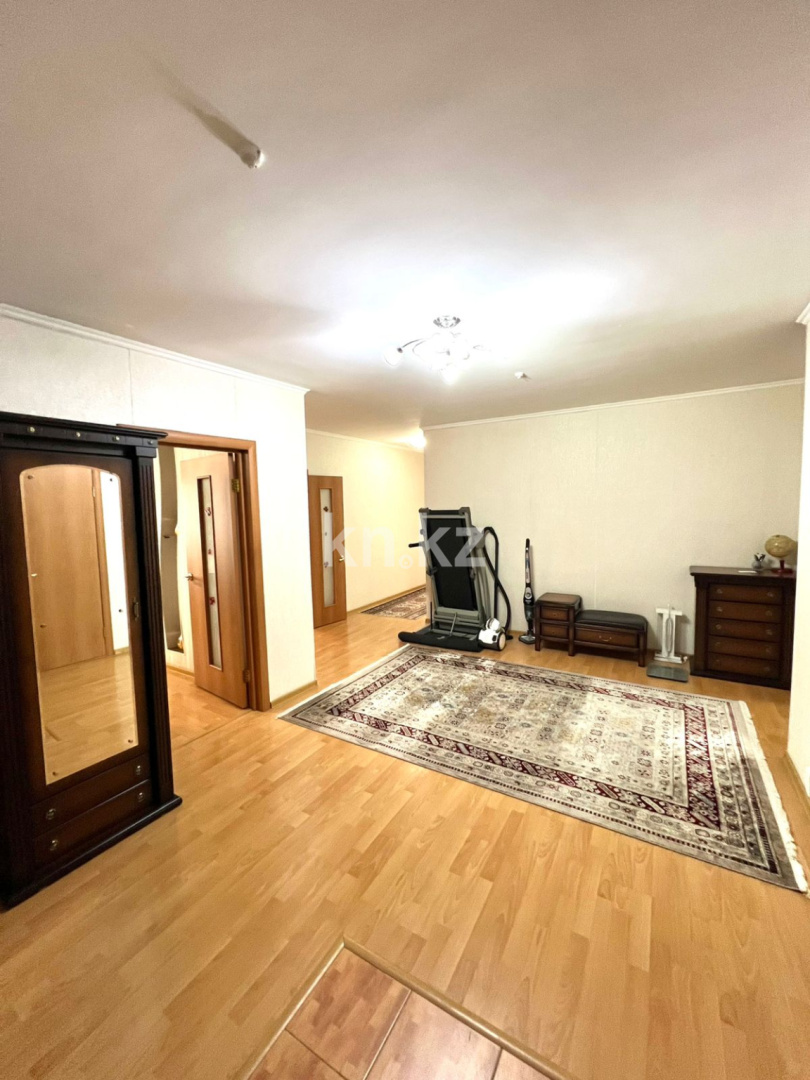 Продажа 5-комнатной квартиры, 200 м², пр. Абая, дом  45/2 - Республики - Продажа  пятикомнатных квартир в Астане фото 24 из 24