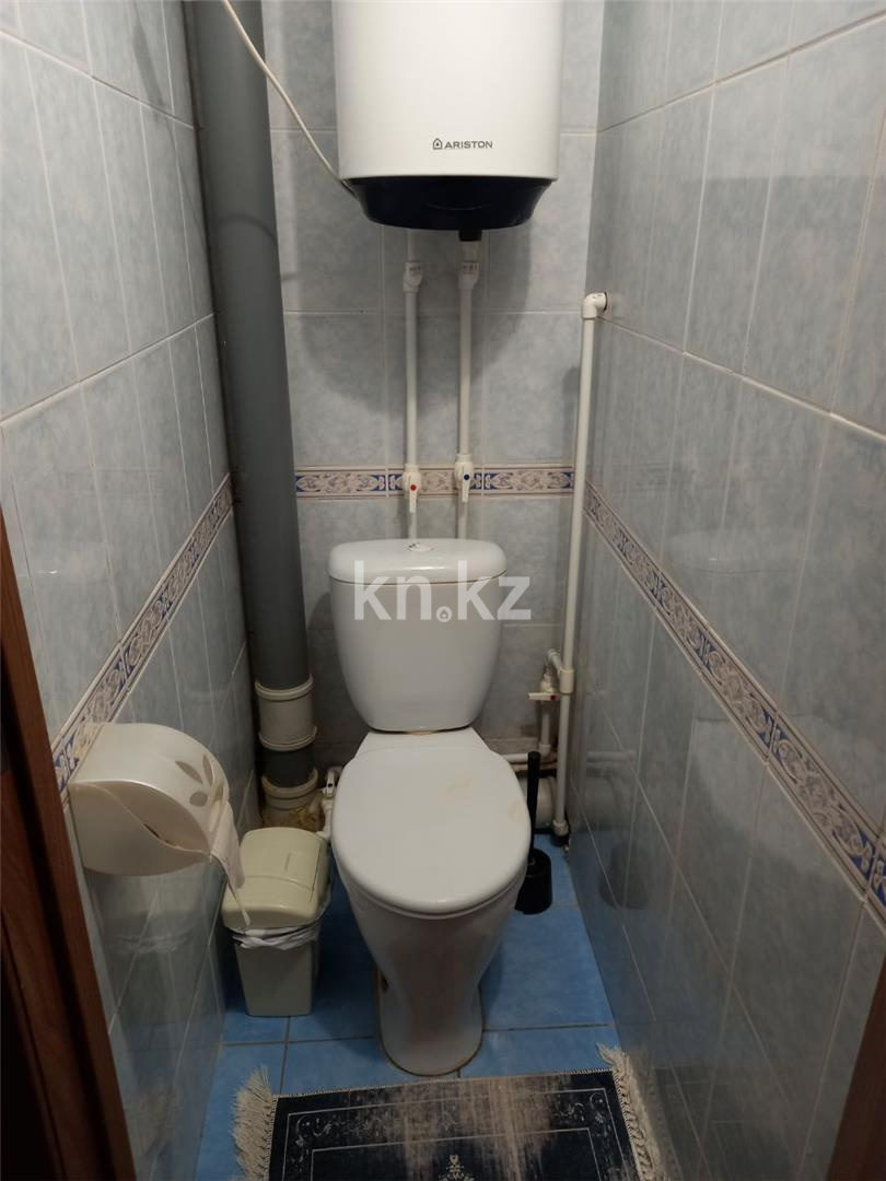 Продажа 3-комнатной квартиры, 62 м², пр. Строителей - Продажа  трехкомнатных квартир в Караганде фото 16 из 21