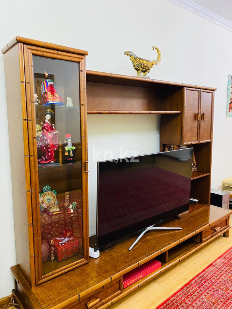 Аренда 3-комнатной квартиры, 140 м², ул. Мендикулова, дом  22 - Аренда  трехкомнатных квартир помесячно в Алматы с фото фото 14 из 28