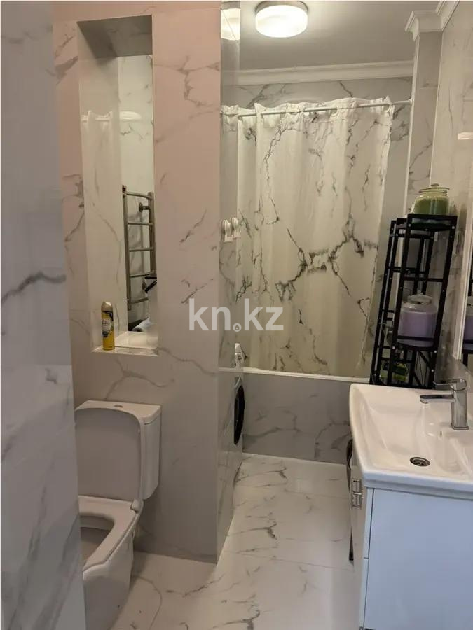 Продажа 3-комнатной квартиры, 74.3 м², пр. Абая, дом  204 в Алматы - фото 5