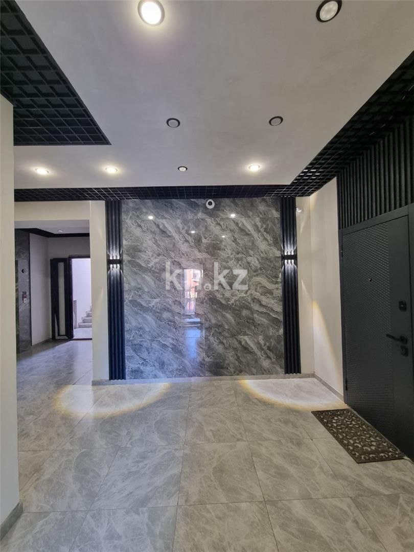 Продажа 4-комнатной квартиры, 122 м², ул. Кулкыбаева, дом  62 - Продажа  четырехкомнатных квартир в Караганде фото 3 из 22