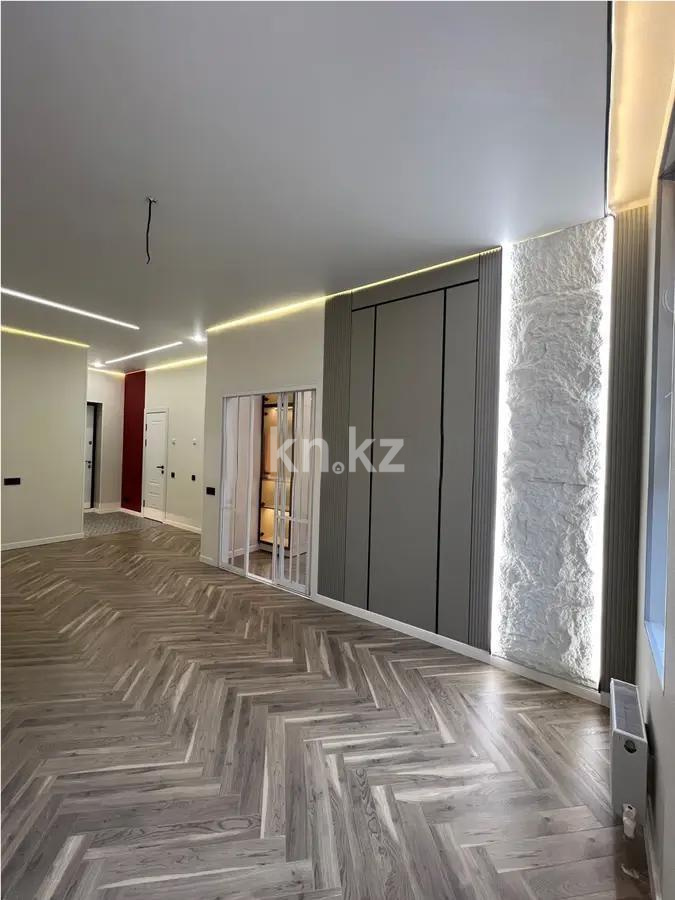 Продажа 3-комнатной квартиры, 72 м², пр. Райымбека, дом  348/1 - Продажа квартир в Алматы фото 1 из 9