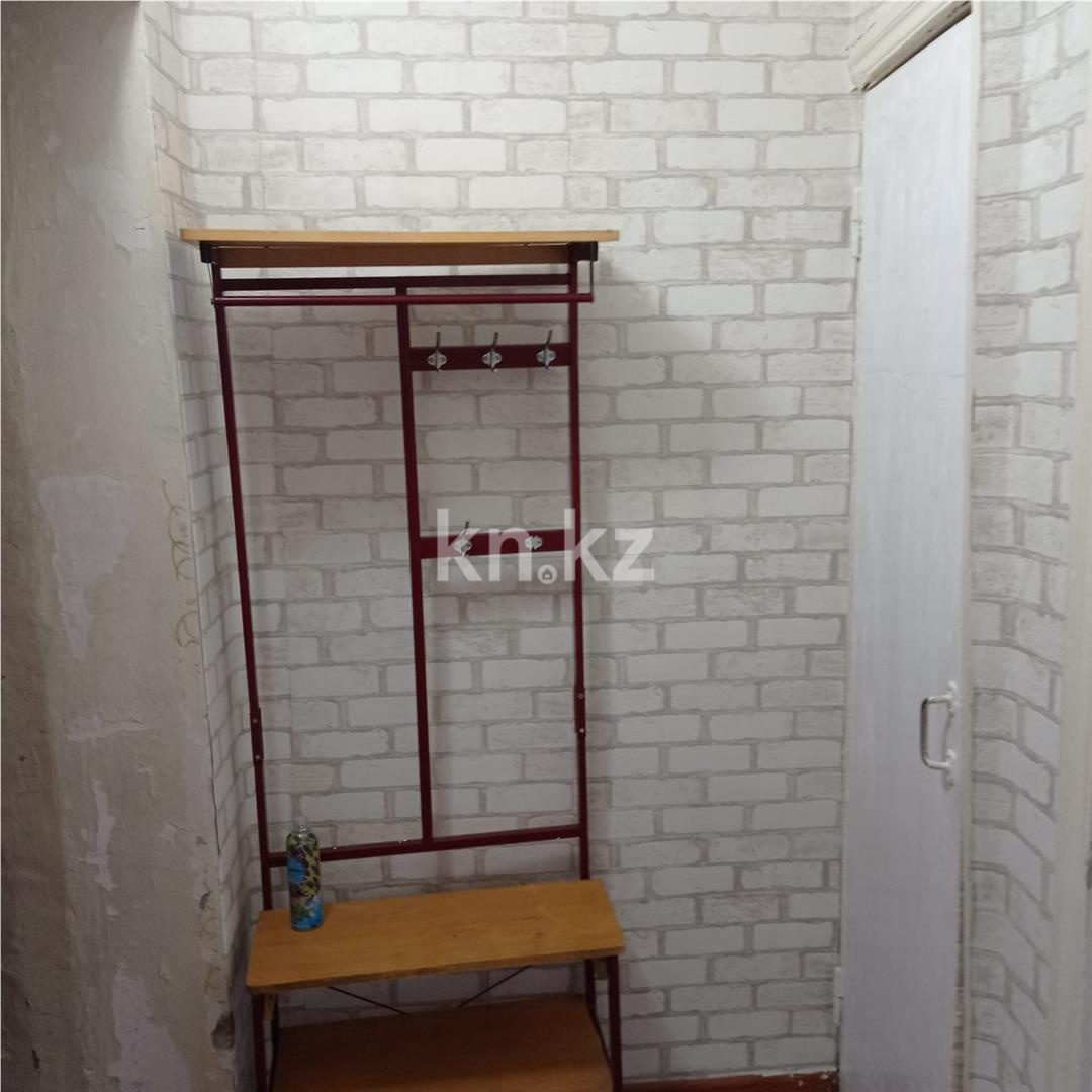 Продажа 2-комнатной квартиры, 43 м², 16 мкр. - Продажа квартир в Караганде с фото фото 9 из 11