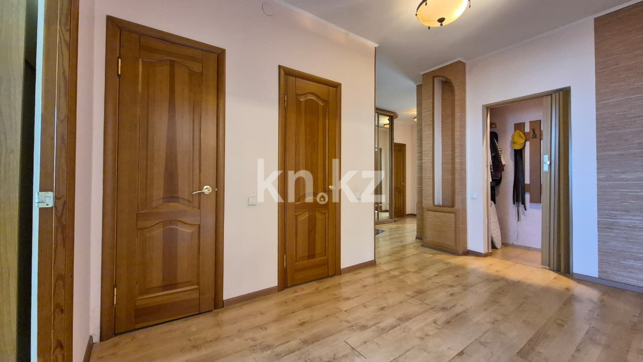 Продажа 4-комнатной квартиры, 123 м², мкр-н Сарыарка, дом  39 - Продажа и аренда недвижимости в Атырау фото 13 из 38