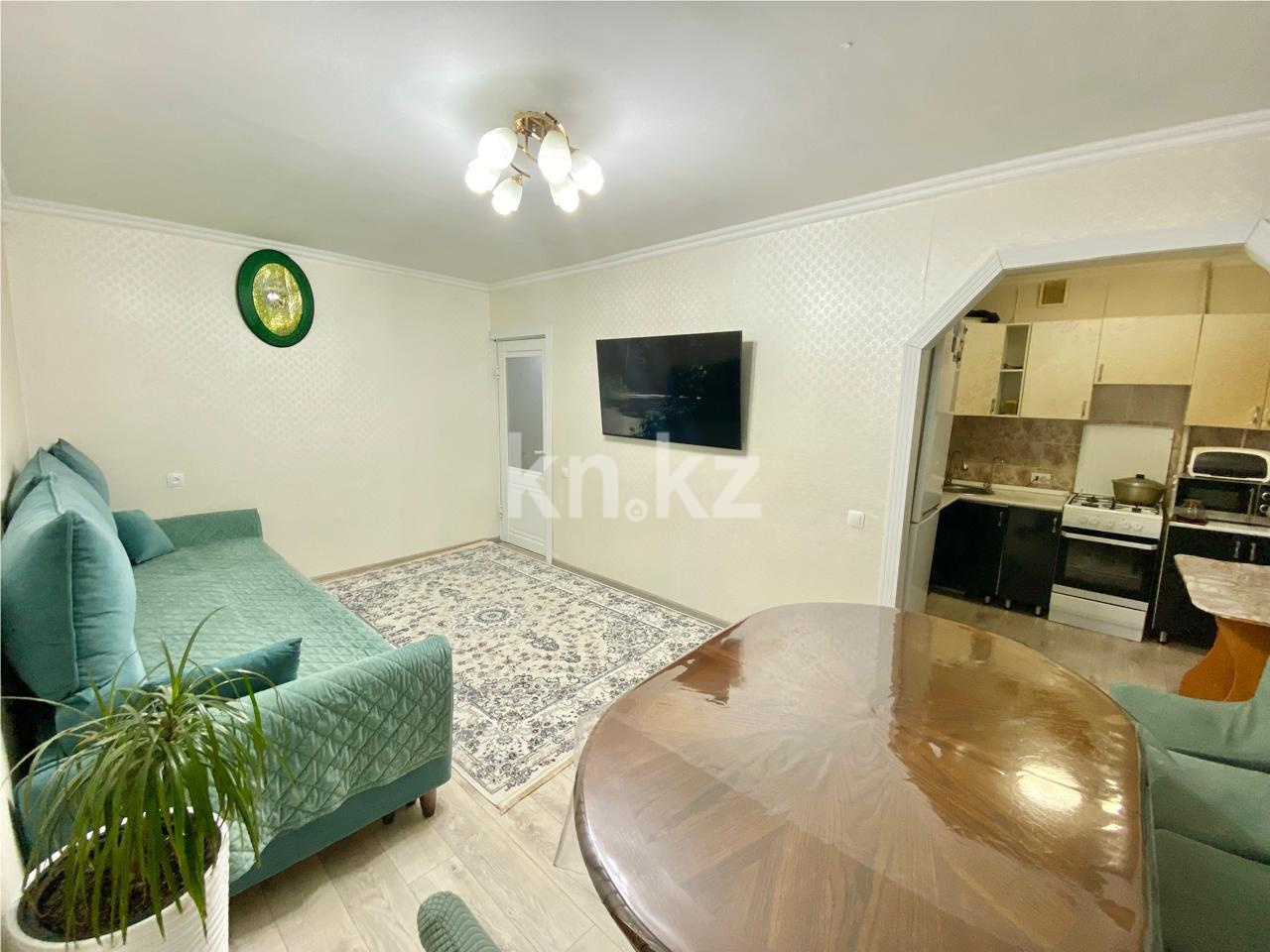 Продажа 4-комнатной квартиры, 76 м², ул. Университетская, дом  17/2 - Продажа квартир в Караганде фото 4 из 19