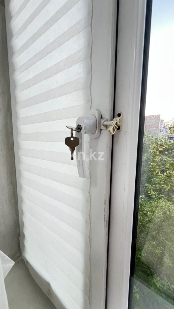 Продажа 3-комнатной квартиры, 64 м², мкр-н Гульдер-1, дом  13 в Караганде - фото 16