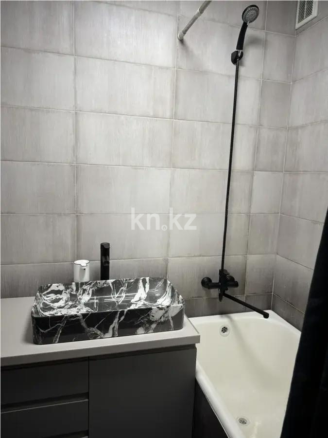 Продажа 4-комнатной квартиры, 80 м², ул. Ермекова, дом  83 - Продажа квартир в Караганде фото 4 из 5