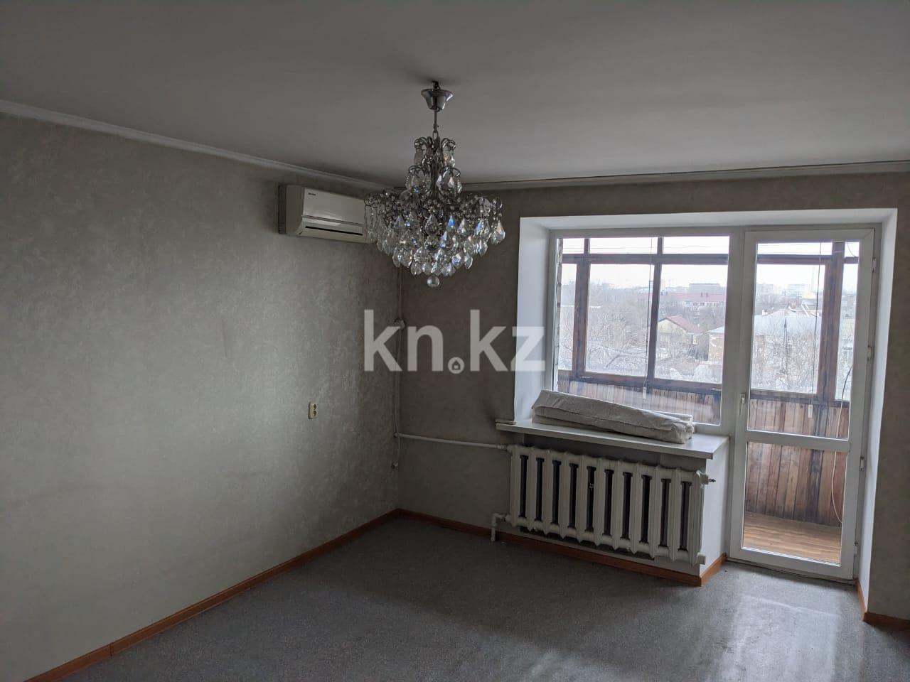Продажа 3-комнатной квартиры, 62 м², ул. Бадина, дом  213 в Караганде - фото 2